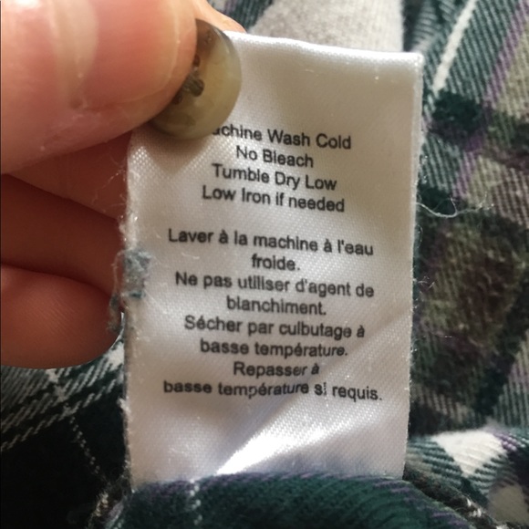 TNA (Aritzia) Boyfriend Fit Button-Down Flannel - Picture 5 of 5